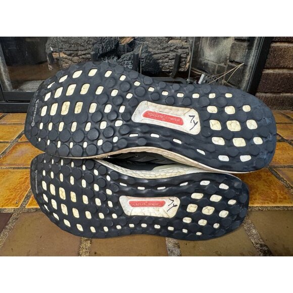 Youth 6.5y Adidas Ultraboost 4.0 J Dark Mocha Athletic Running Shoes CP8776 - Picture 8 of 9